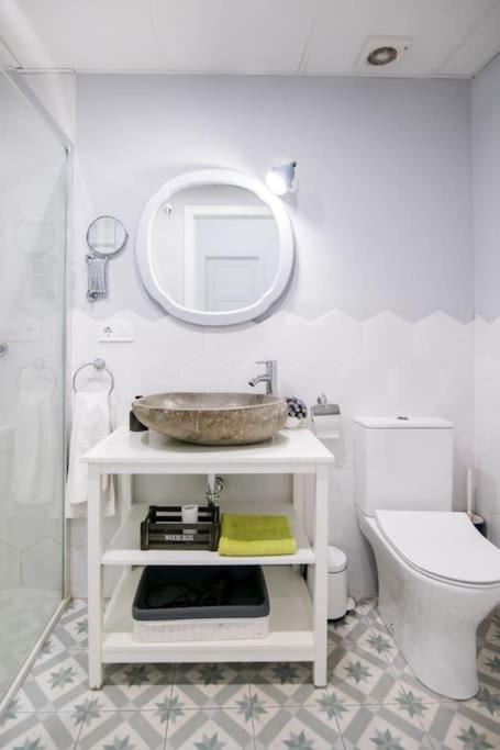 Cozy Flat In City Center Feel The Vibe Selfcheckin Valencia Exterior photo