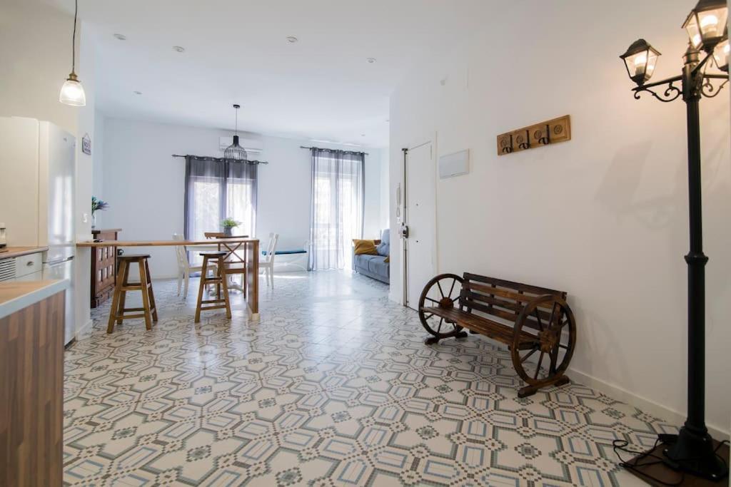Cozy Flat In City Center Feel The Vibe Selfcheckin Valencia Exterior photo