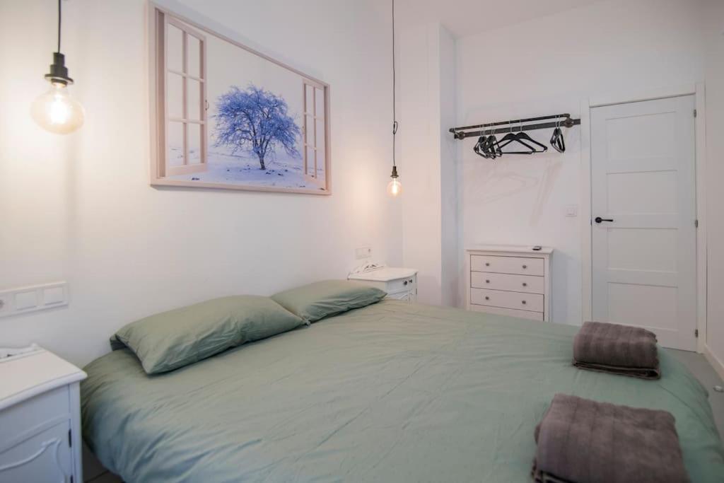 Cozy Flat In City Center Feel The Vibe Selfcheckin Valencia Exterior photo